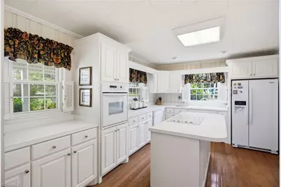 318 S Fayetteville Street, Liberty, NC 27298 - Photo 12