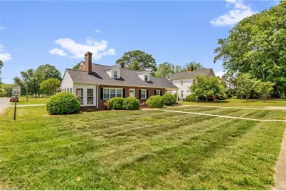 318 S Fayetteville Street, Liberty, NC 27298 - Photo 4