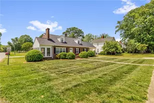 318 S Fayetteville St, Liberty, NC 27298 - Photo 4