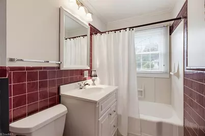 318 S Fayetteville Street, Liberty, NC 27298 - Photo 20