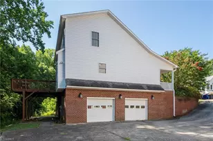 175 Millers Crossing Ct, Winston-Salem, NC 27103 - Photo 6