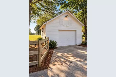 10711 Old US Highway 52, Midway, NC 27107 - Photo 2