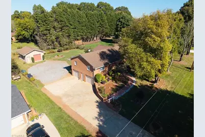 5172 Nicole Road, Kernersville, NC 27284 - Photo 2