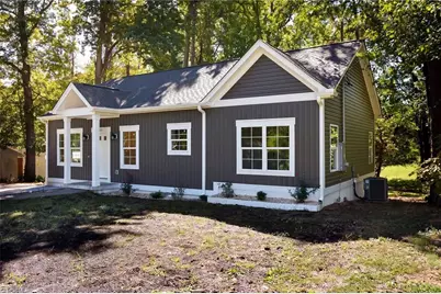 105 Trexler Avenue, Thomasville, NC 27360 - Photo 2