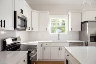 105 Trexler Ave, Thomasville, NC 27360 - Photo 8