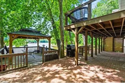 718 Lake Drive 9, Lexington, NC 27292 - Photo 4