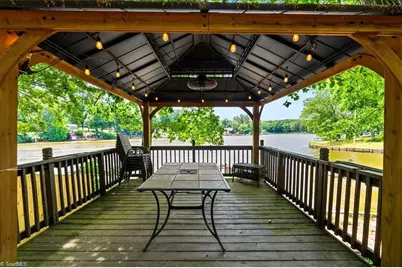 718 Lake Drive 9, Lexington, NC 27292 - Photo 8