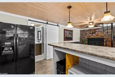 718 Lake Drive 9, Lexington, NC 27292 - Photo 28