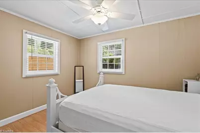 718 Lake Drive 9, Lexington, NC 27292 - Photo 14