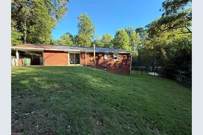 326 Prospect Drive, North Wilkesboro, NC 28659 - Photo 2