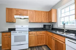113 Justin Ct, Burlington, NC 27217 - Photo 12