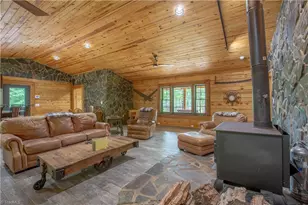 309 Fox Pond Rd, Henderson, NC 27537 - Photo 2