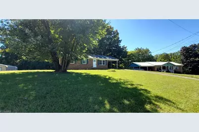 141 Eleanor Avenue, Mount Airy, NC 27030 - Photo 18