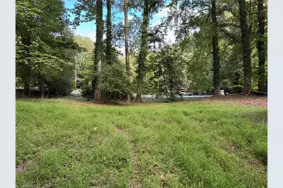401 Dogwood Circle, High Point, NC 27260 - Photo 6