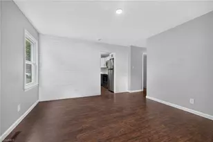 1569 Lovett St, Greensboro, NC 27403 - Photo 6