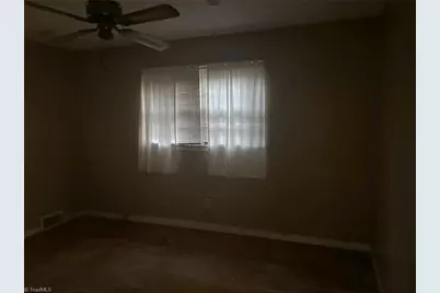 1127 Biltmore Avenue, High Point, NC 27260 - Photo 8