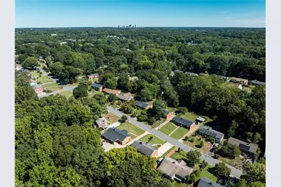 2634 Weymoth Road, Winston-Salem, NC 27103 - Photo 4
