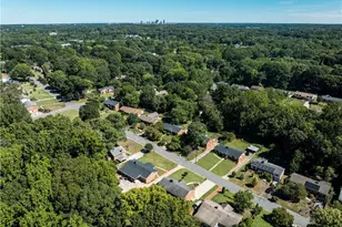 2634 Weymoth Rd, Winston-Salem, NC 27103 - Photo 4