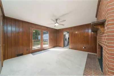 2634 Weymoth Road, Winston-Salem, NC 27103 - Photo 12
