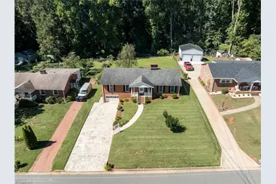 2634 Weymoth Road, Winston-Salem, NC 27103 - Photo 2