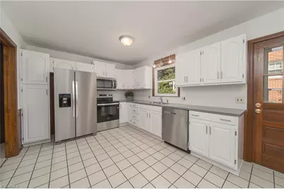 2634 Weymoth Road, Winston-Salem, NC 27103 - Photo 8