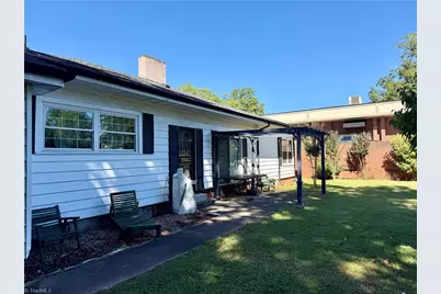267 Nc Highway 16, Taylorsville, NC 28681 - Photo 24