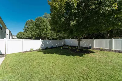 3828 Robbins Brook Drive, Winston-Salem, NC 27107 - Photo 34