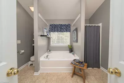 3828 Robbins Brook Drive, Winston-Salem, NC 27107 - Photo 20