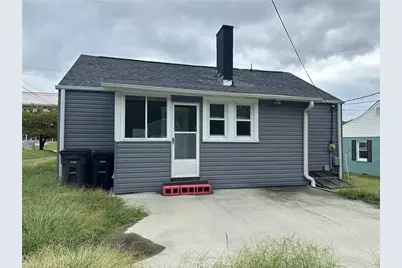 307 Elk Spur Street, Elkin, NC 28621 - Photo 2