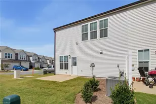 3727 Feltham Ln, Greensboro, NC 27282 - Photo 30