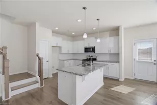 3727 Feltham Ln, Greensboro, NC 27282 - Photo 12