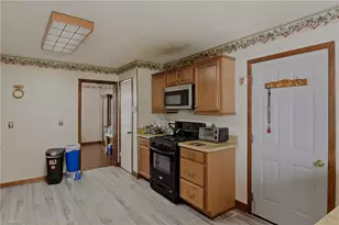 3808 Briarwood Ave, High Point, NC 27265 - Photo 12