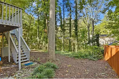 160 Carrisbrooke Lane, Winston-Salem, NC 27104 - Photo 20