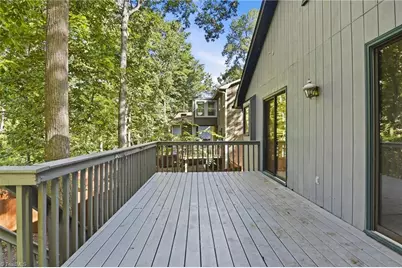 160 Carrisbrooke Lane, Winston-Salem, NC 27104 - Photo 18