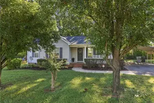 1716 Pine Knoll Ct, Asheboro, NC 27203 - Photo 1