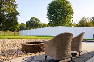 147 Rolling Meadow Ln, Clemmons, NC 27012 - Photo 32