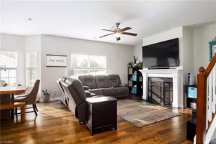 147 Rolling Meadow Ln, Clemmons, NC 27012 - Photo 8