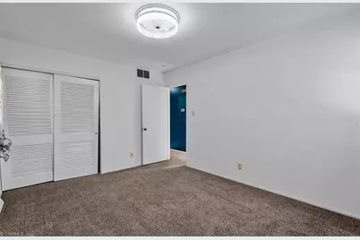 4105 Flagstaff Court, Greensboro, NC 27406 - Photo 14