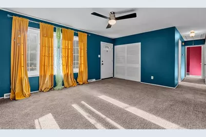 4105 Flagstaff Court, Greensboro, NC 27406 - Photo 6