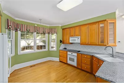 144 Cliff Side Trail, Pilot Mountain, NC 27041 - Photo 26