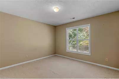5804 Manor Ridge Trail, Greensboro, NC 27407 - Photo 28