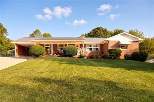 708 Hudson St, Winston-Salem, NC 27105 - Photo 1
