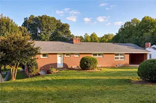 708 Hudson St, Winston-Salem, NC 27105 - Photo 12