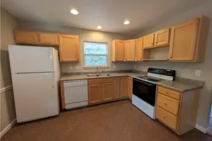275 Malamute Ln, Greensboro, NC 27407 - Photo 4