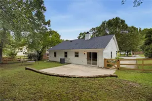 1204 Eagle Rd, Greensboro, NC 27407 - Photo 30