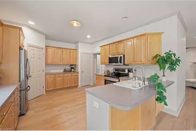 144 Oak Leaf Lane, Lewisville, NC 27023 - Photo 18