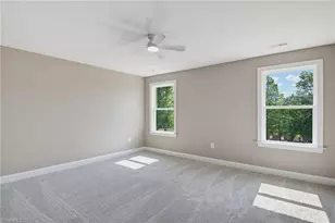 2111 Medhurst Dr, Greensboro, NC 27410 - Photo 18