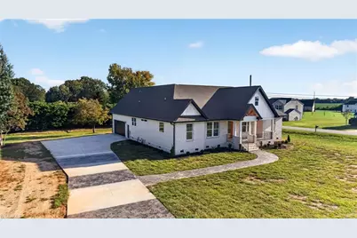 122 Manteo Road, Lexington, NC 27292 - Photo 4