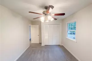 812 Pineburr Rd, Jamestown, NC 27282 - Photo 20