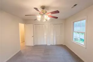 812 Pineburr Rd, Jamestown, NC 27282 - Photo 4